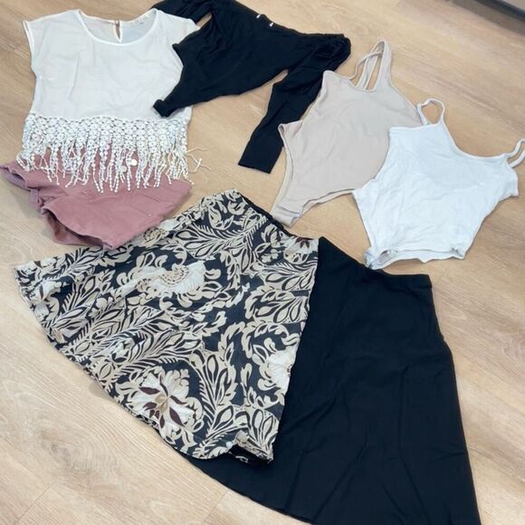 7 Pc. Bundle, SHEIN, love Fire, Ann Taylor, Talbots, Monteau Women’s XS - Picture 7 of 8